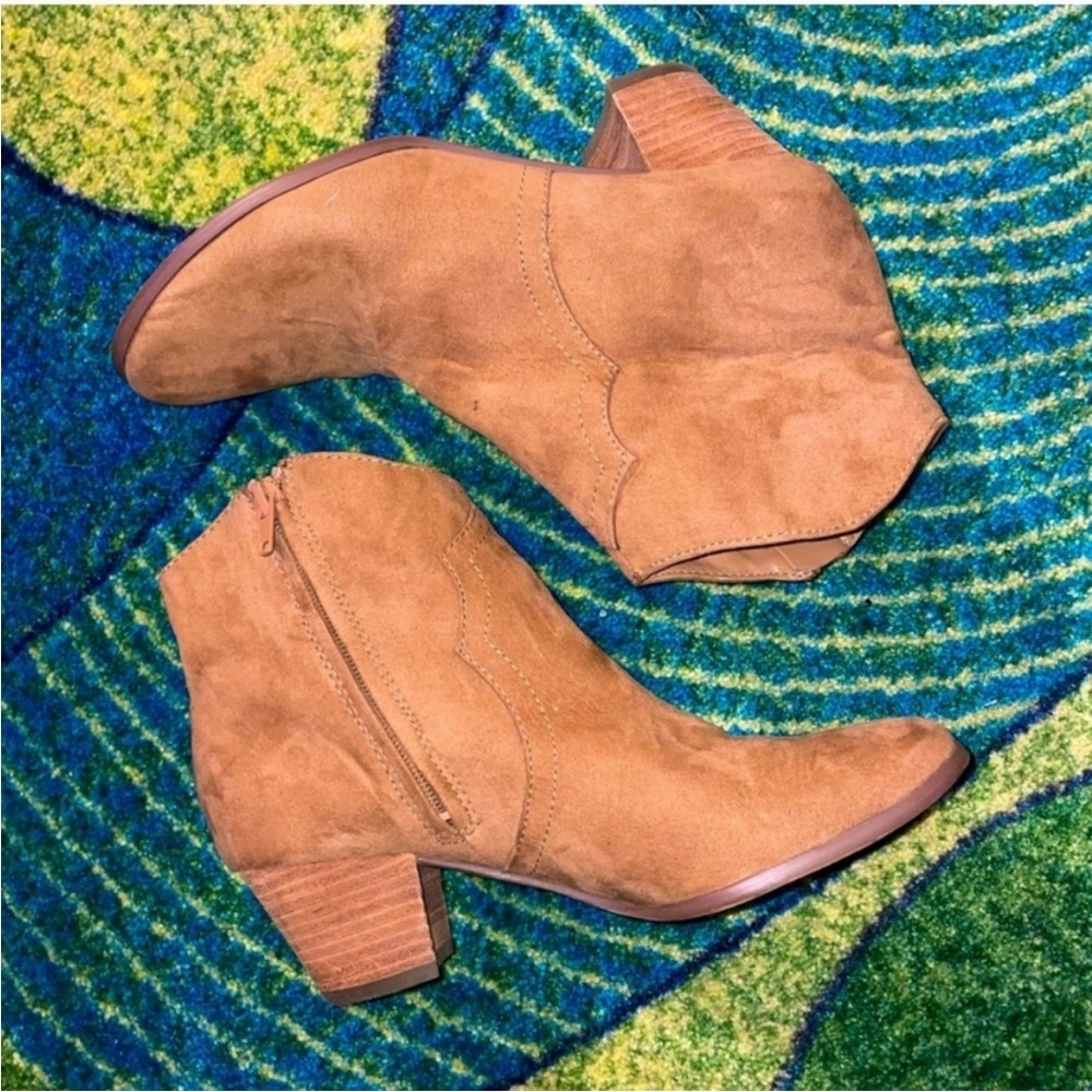 Carlos winter boots size 6.5